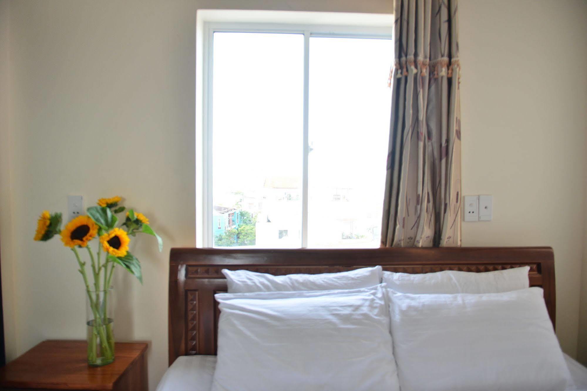 דה נאנג Oc Tien Sa Hotel מראה חיצוני תמונה